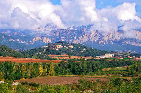 Pyrenees from Spain 0747