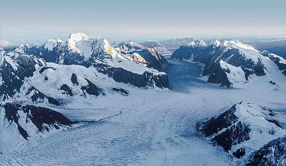 Glacier & mountain range, Denali National Park 6311