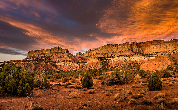 Circle Cliffs 310056