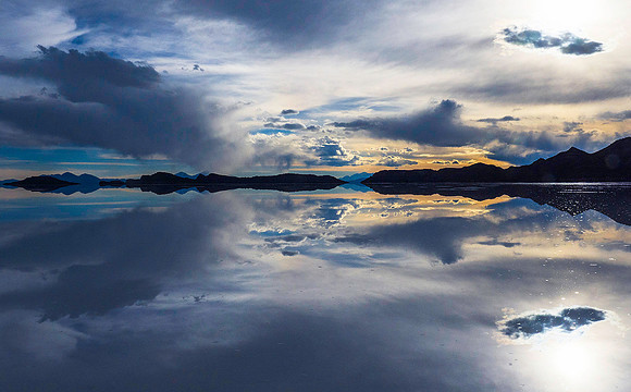 Uyuni Salt Flats 7310899