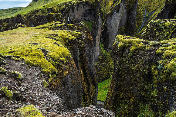 Fjaorargljufur Canyon 01880