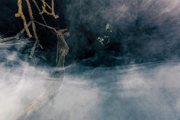 The Pit Cavern & hydrogen sulfide cloud2970