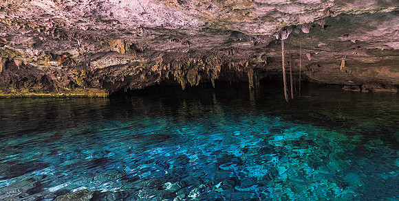 Dos Ojos Cavern entrance3159