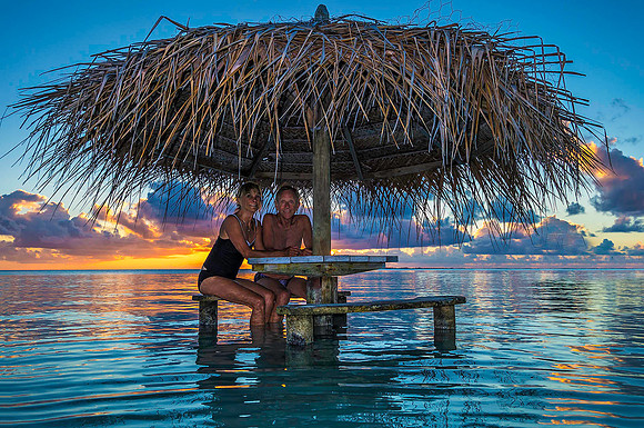 Couldn't resist just this one vacation shot, North Fakarava 02757
