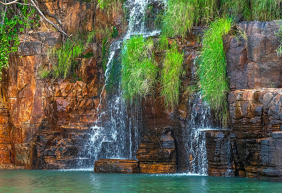 Maleleuka Falls6250598