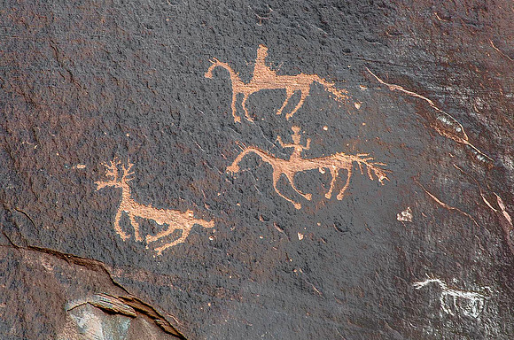 Petroglyphs, Canyon de Chelly National Monument, Arizona 7544