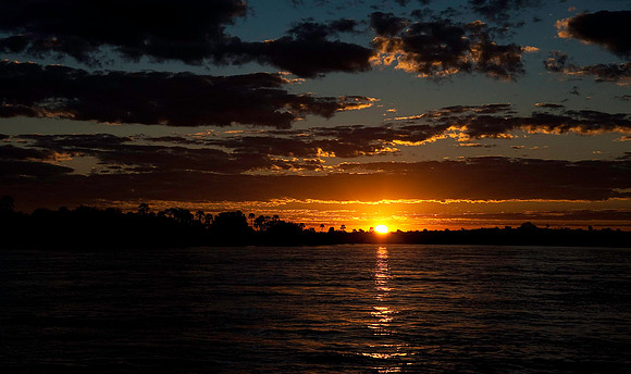 Zambezi River Sunset, Zambia 7401