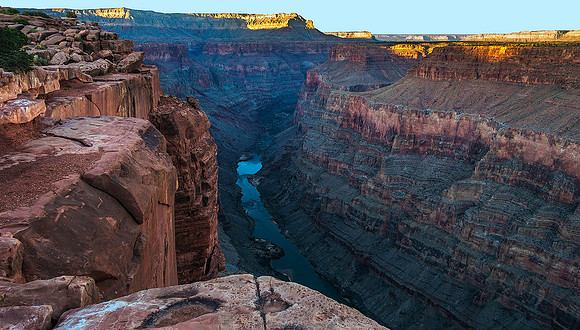 Toroweap, North Rim, Grand Canyon, looking upriver 05344