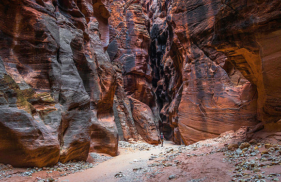 Upper Buckskin Gulch 06058
